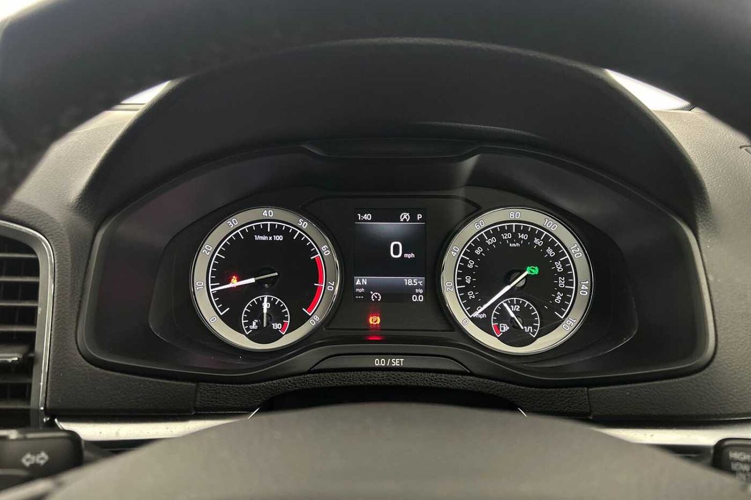 SKODA Karoq SUV 1.5 TSI (150ps) 4X4 Edition ACT DSG